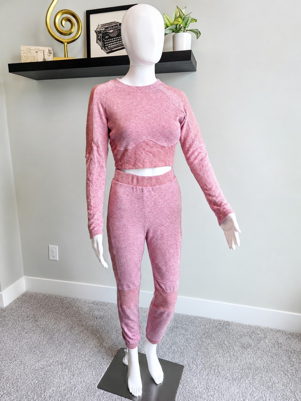 Fashion Nova Pink Seamless Crop Top & Joggers Set